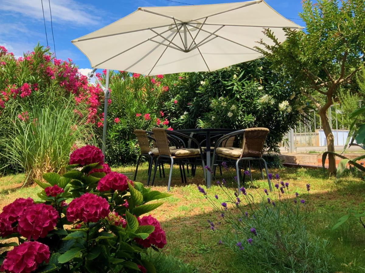 Apartment Agava Istria - Family Vacation Rental With Free Parking, Garden, Wifi Ližnjan Exterior foto